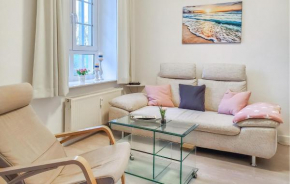 Beautiful Apartment In Hohen Wieschendorf, Hohenkirchen
